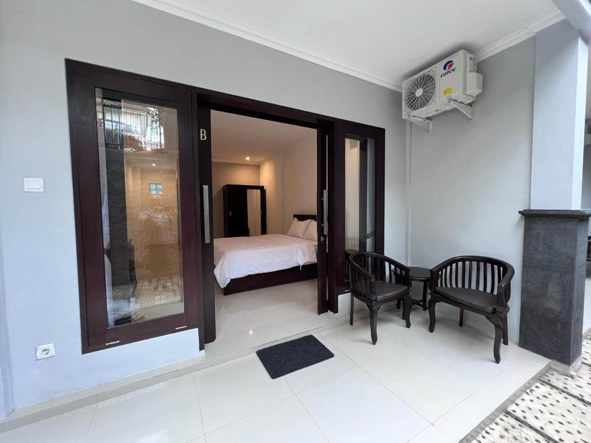 Green Hill Inn Jimbaran  Bagian luar foto